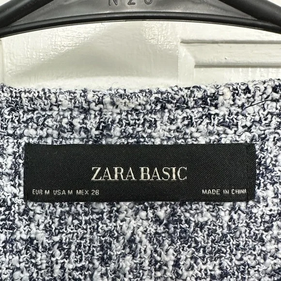 Zara Classic Knit Blazer US Size M- From Europe
Academia Bossbabe Sexy CEO - Picture 3 of 16